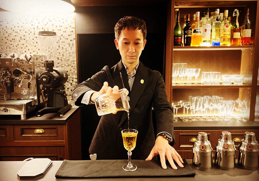 ISTA COFFEE ELEMENTS 店内